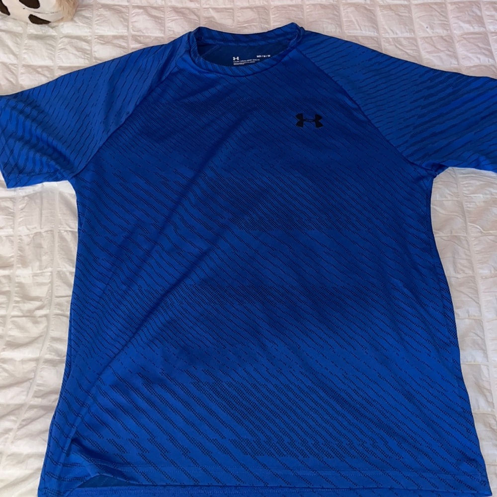Under Armour Tshirt